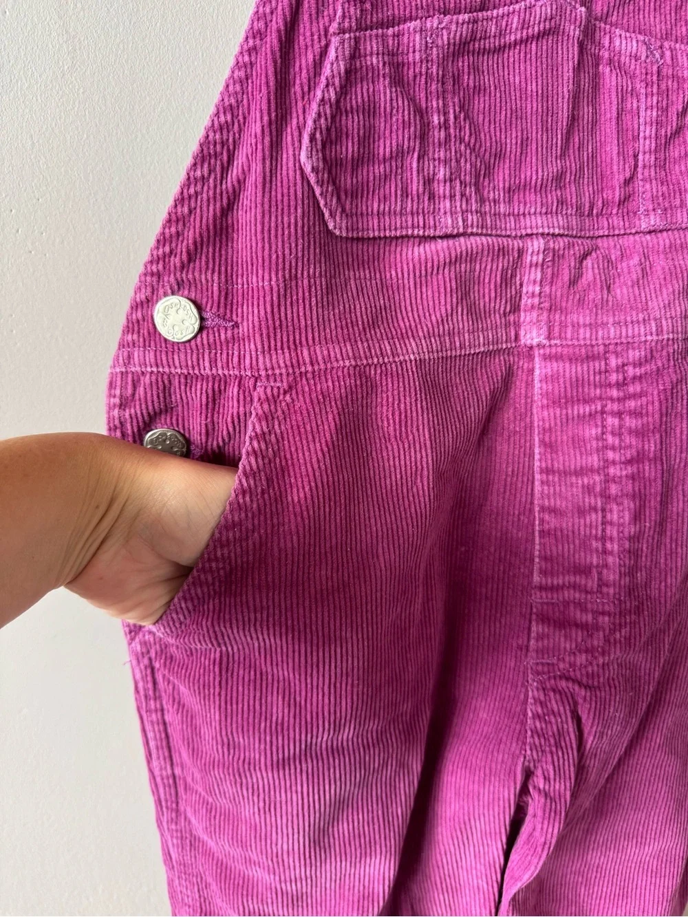 Vintage Y2K Osh Kosh B’Gosh Raspberry Corduroy Overalls‎ Size 6